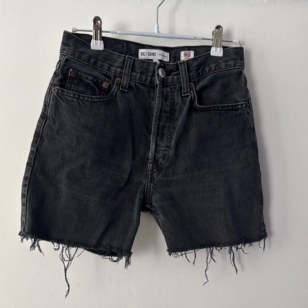 Re/Done Charcoal Frayed Denim Shorts size 25